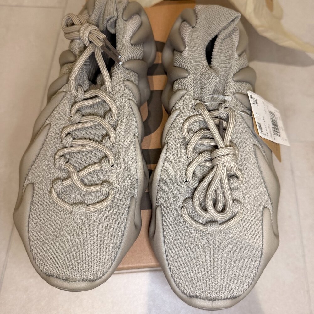 NIB AUTHENTIC Adidas YEEZY 450 "Stone Flax" sneakers